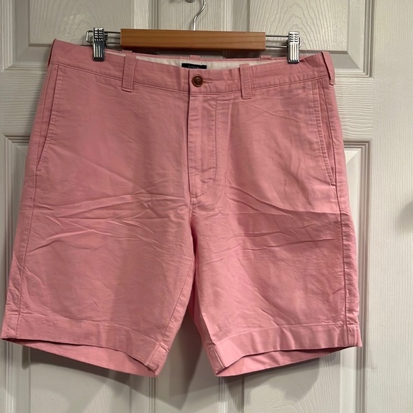 J Crew brand size 33 waist sun washed Oxford flat front shorts - Picture 1 of 4